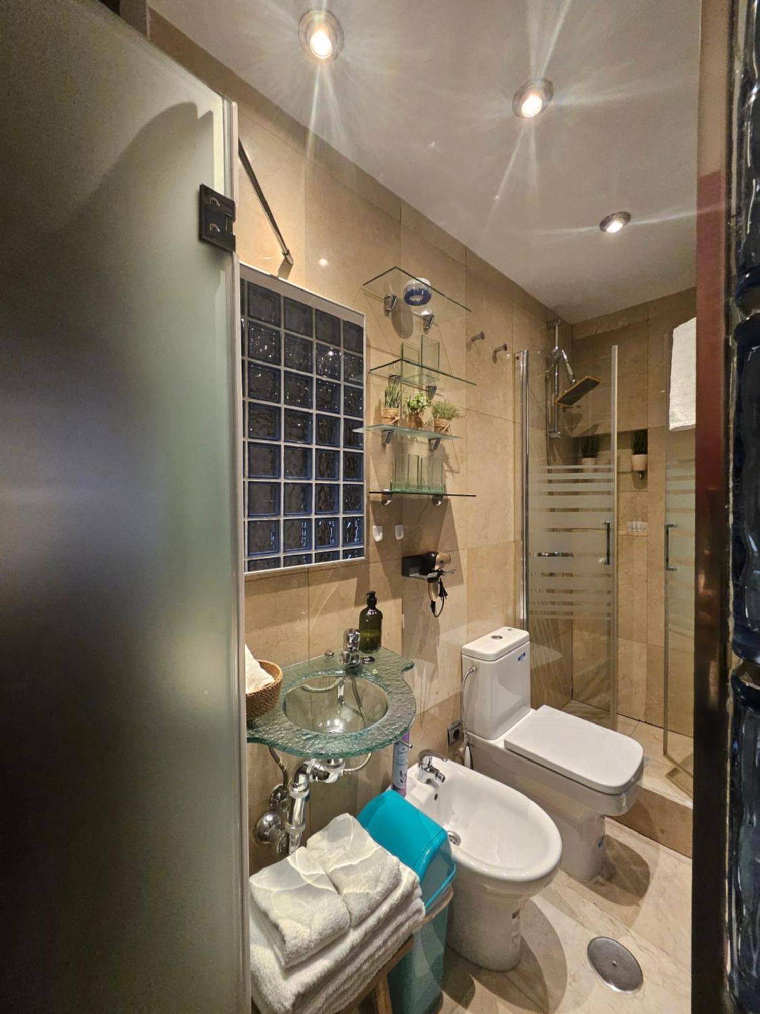 Pequeno Apartamento En El Centro De Madrid Exterior foto